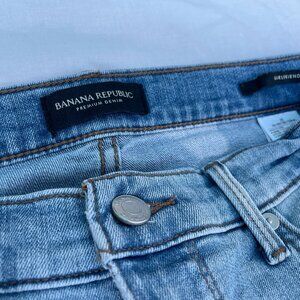 Banana Republic Girlfriend Ankle Fit size 28